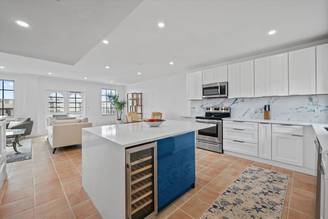 3475 S Ocean Boulevard 7150, Palm Beach, FL 33480