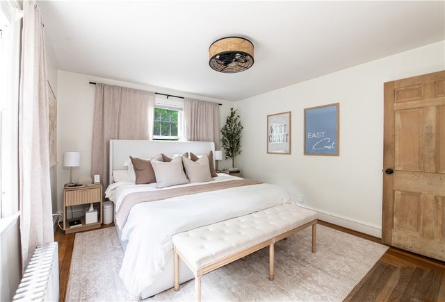 75 Knotty Oak Road, Coventry, RI 02816