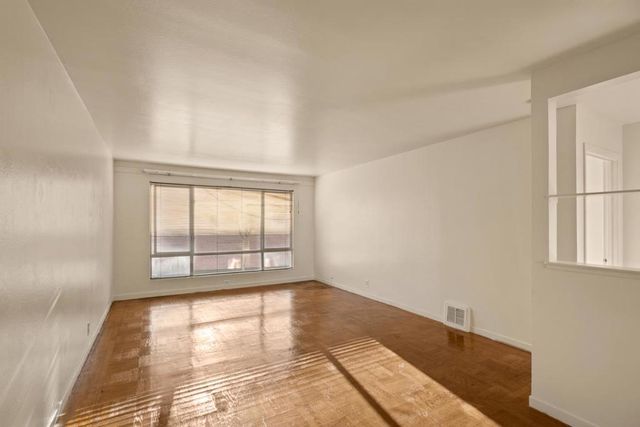 56 Flournoy Street, Daly City, CA 94014