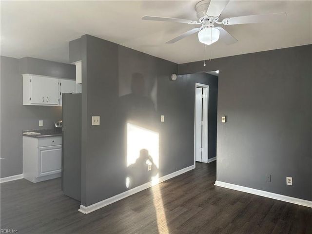 7446 Fenner St Apt 1, Norfolk, VA 23505