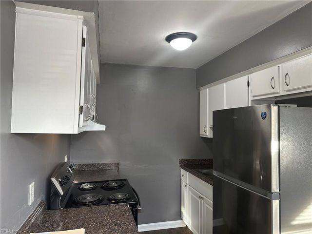 7446 Fenner St Apt 1, Norfolk, VA 23505