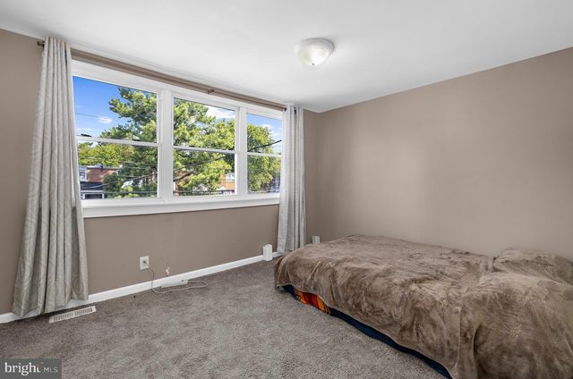 319 BIGLEY AVE, Baltimore, MD 21227