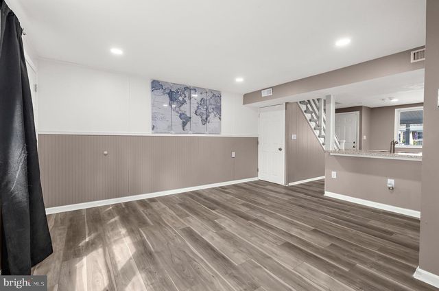319 BIGLEY AVE, Baltimore, MD 21227