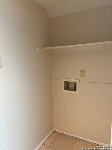 5730 SPRING MOON ST, San Antonio, TX 78247