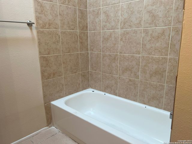 5730 SPRING MOON ST, San Antonio, TX 78247