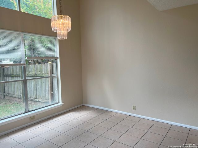5730 SPRING MOON ST, San Antonio, TX 78247