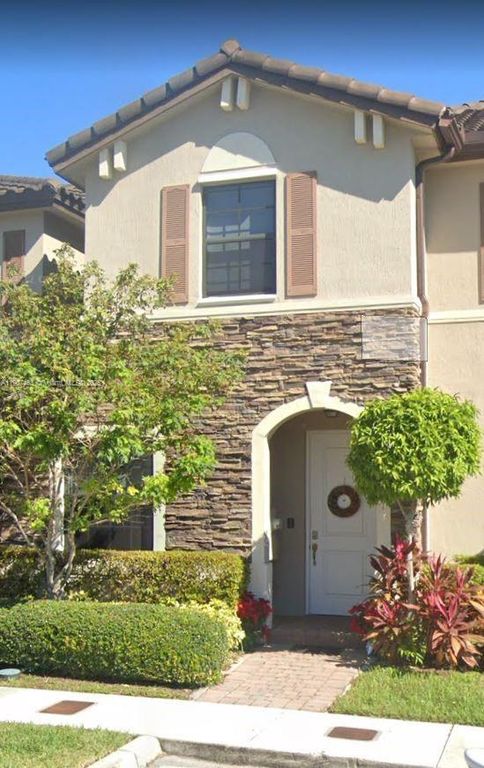 15081 SW 113th Ter, Miami, FL 33196