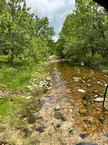 213 Trace Creek Trail, Mammoth Spring, AR 72554