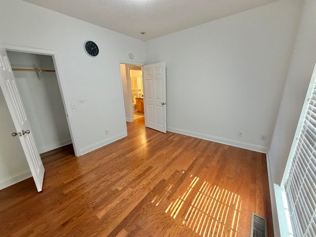 396 Will Landrum Rd, Chesnee, SC 29323