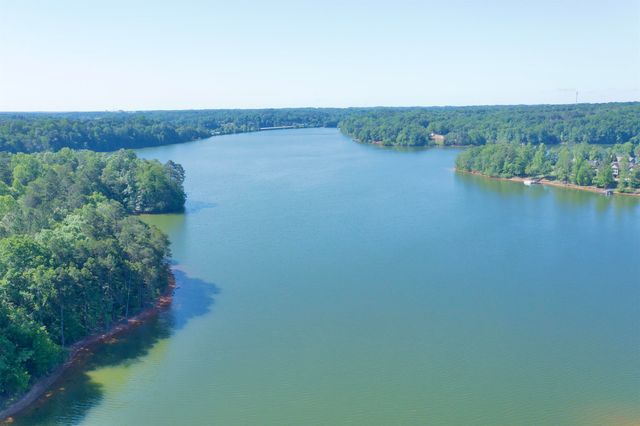 396 Will Landrum Rd, Chesnee, SC 29323
