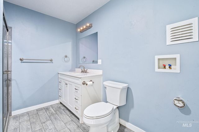 1807 W Lava Ave., Nampa, ID 83651
