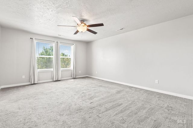 1807 W Lava Ave., Nampa, ID 83651