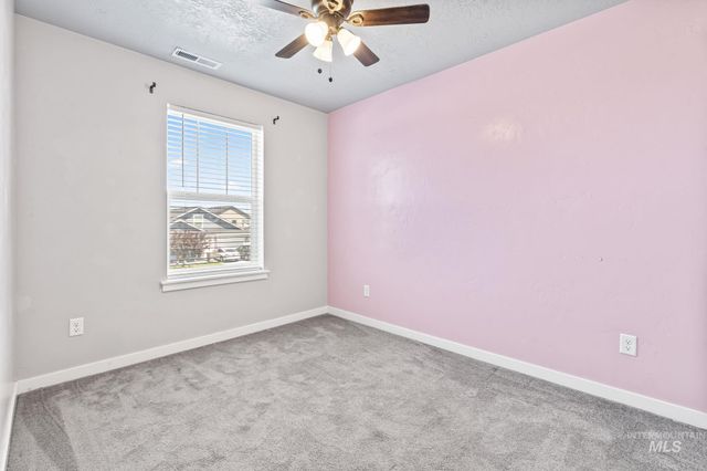 1807 W Lava Ave., Nampa, ID 83651