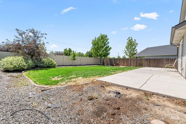1807 W Lava Ave., Nampa, ID 83651