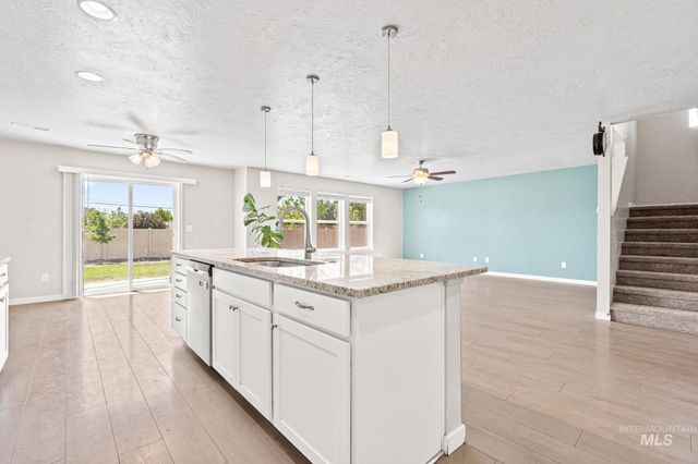 1807 W Lava Ave., Nampa, ID 83651