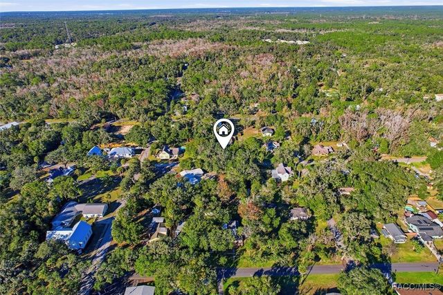 329 NE 10th Street, Crystal River, FL 34428