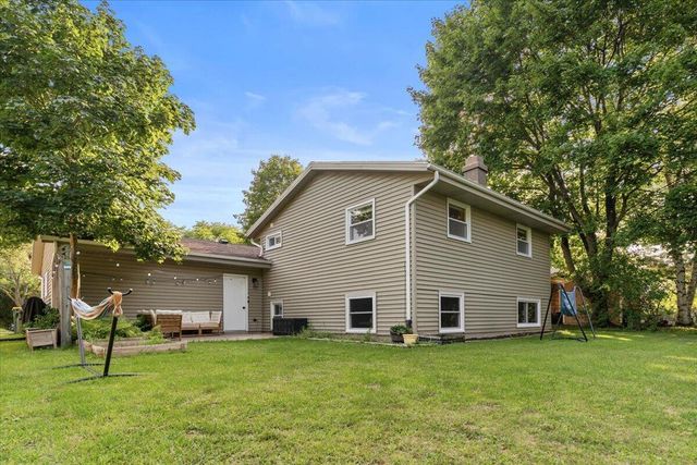 1912 Jefferson STREET, West Bend, WI 53090