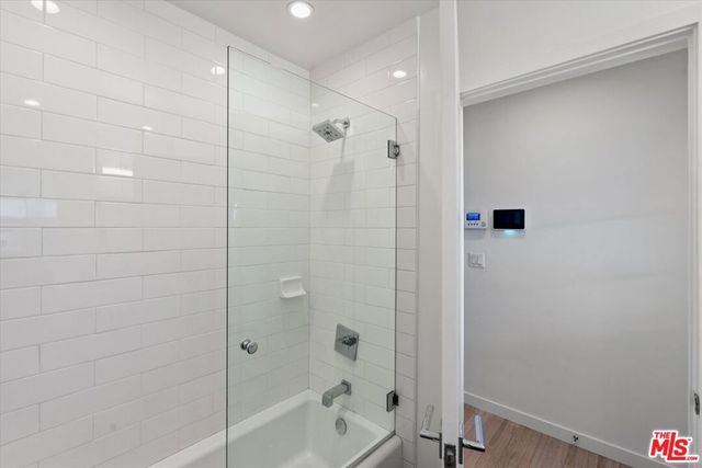 7667 Chisholm Avenue, Van Nuys, CA 91406