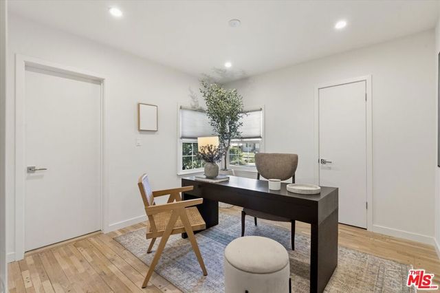 7667 Chisholm Avenue, Van Nuys, CA 91406