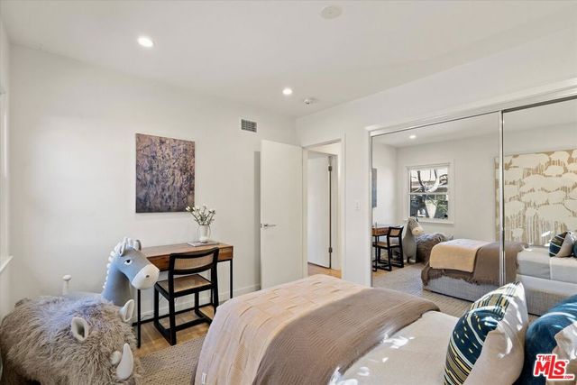 7667 Chisholm Avenue, Van Nuys, CA 91406