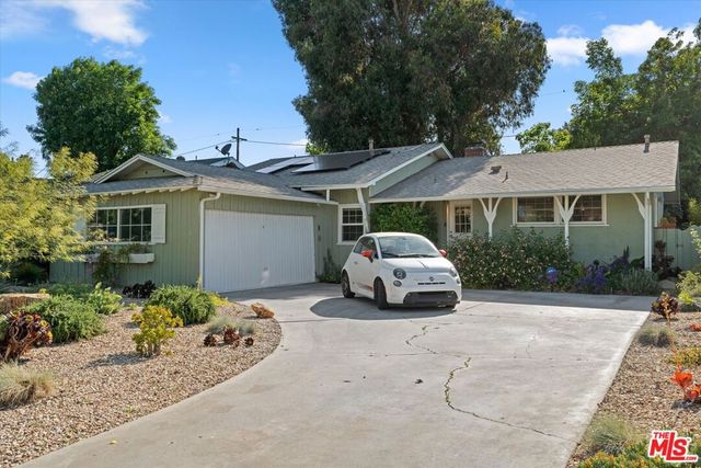 7667 Chisholm Avenue, Van Nuys, CA 91406