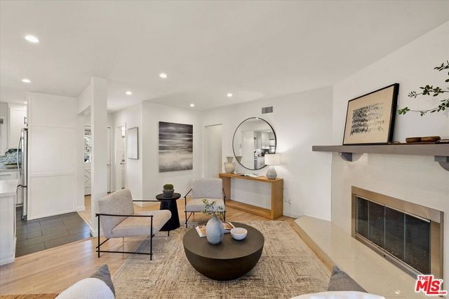 7667 Chisholm Avenue, Van Nuys, CA 91406