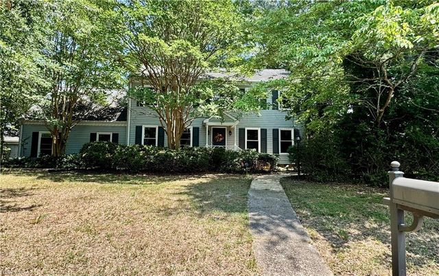 3 Katies CIR, Newport News, VA 23606