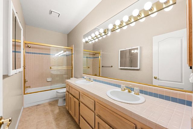 858 Supreme Ct, Auburn, CA 95603