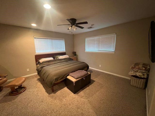 6015 Mcknight Street, Houston, TX 77035