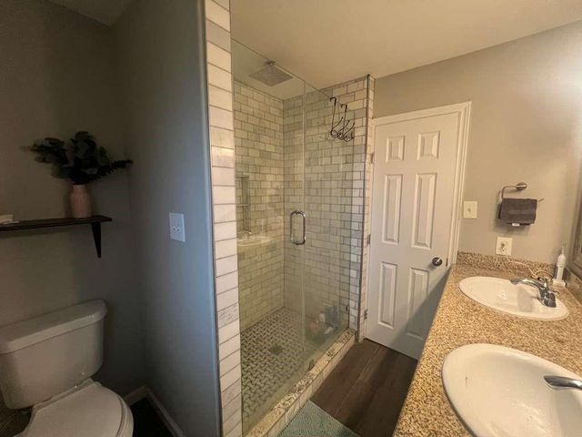 6015 Mcknight Street, Houston, TX 77035