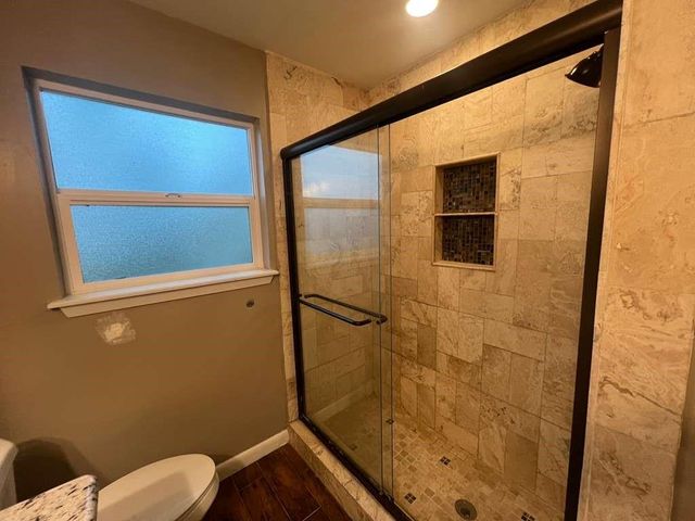 6015 Mcknight Street, Houston, TX 77035