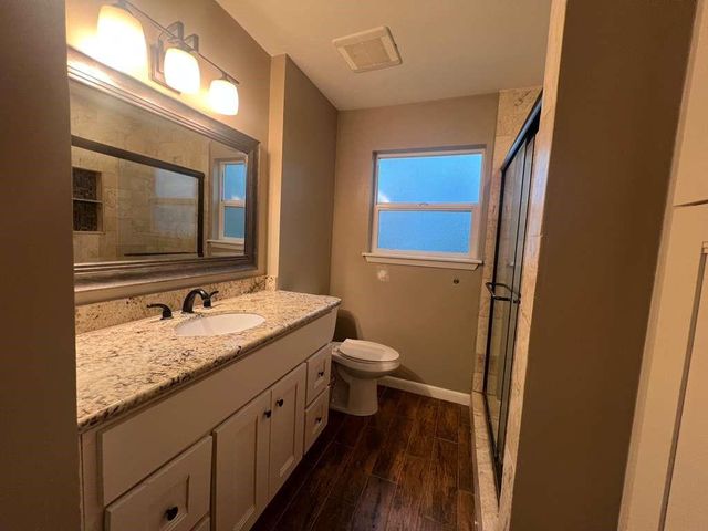 6015 Mcknight Street, Houston, TX 77035