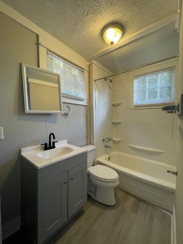 45 Chapel Street C, Charleston, SC 29403