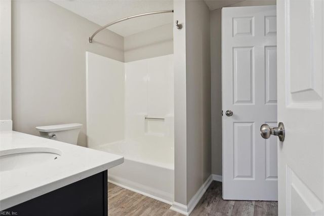 75 Lucinda CT, Hampton, VA 23666