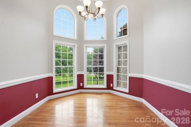 1099 Curve View Road, Lincolnton, NC 28092