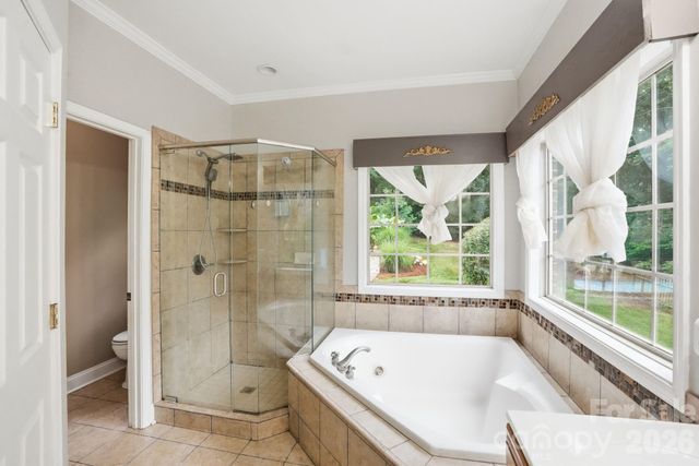 1099 Curve View Road, Lincolnton, NC 28092