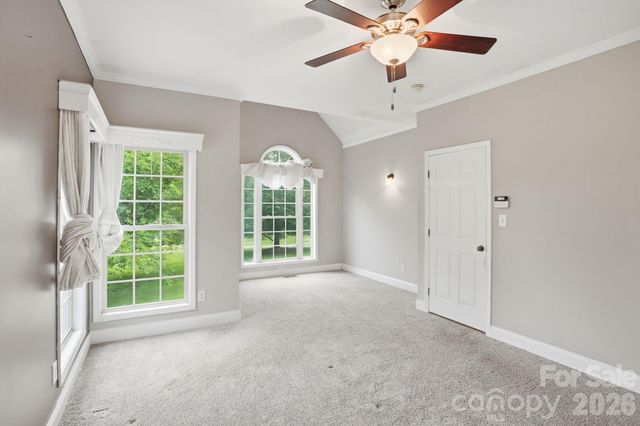 1099 Curve View Road, Lincolnton, NC 28092