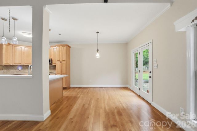 1099 Curve View Road, Lincolnton, NC 28092