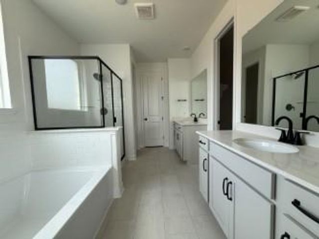 511 Selaura Street, Rosenberg, TX 77471