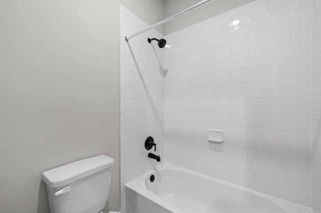 511 Selaura Street, Rosenberg, TX 77471