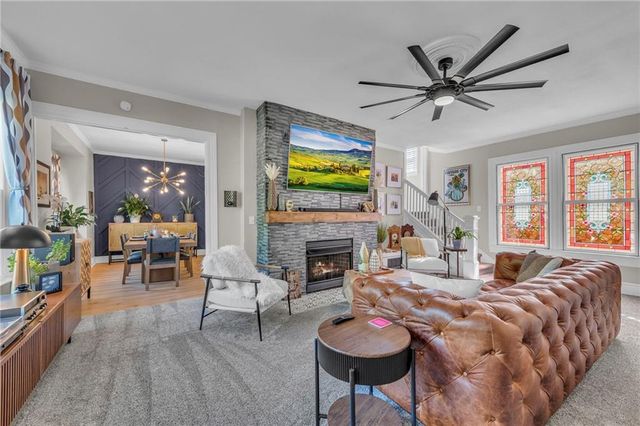 910 W Waldo Avenue, Independence, MO 64050