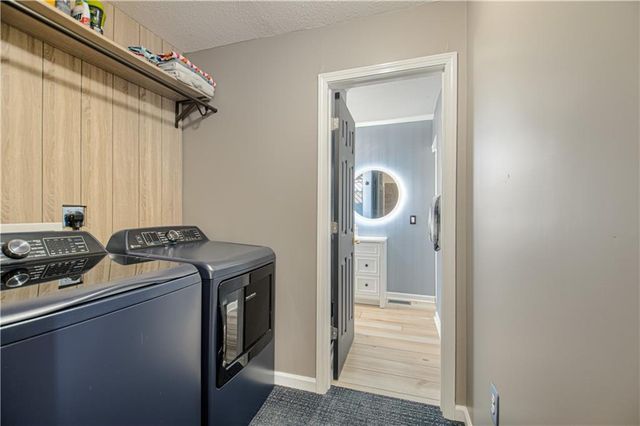 910 W Waldo Avenue, Independence, MO 64050
