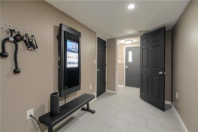 910 W Waldo Avenue, Independence, MO 64050
