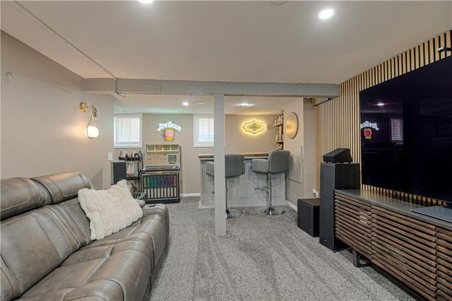 910 W Waldo Avenue, Independence, MO 64050