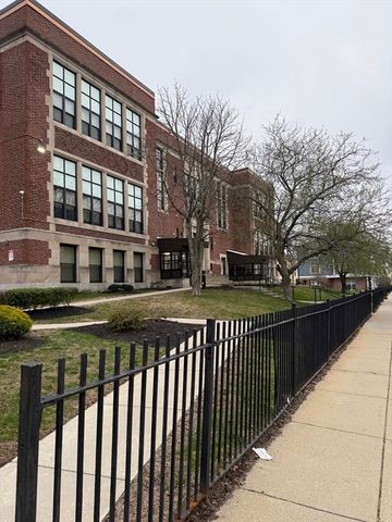 24 Whitfield St 2, Boston, MA 02124