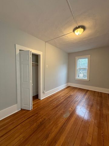 24 Whitfield St 2, Boston, MA 02124