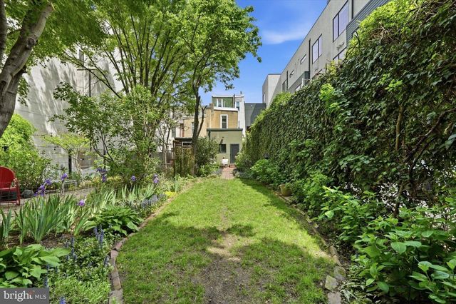 1118 SHACKAMAXON ST, Philadelphia, PA 19125