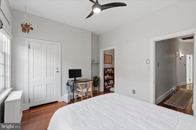 1118 SHACKAMAXON ST, Philadelphia, PA 19125