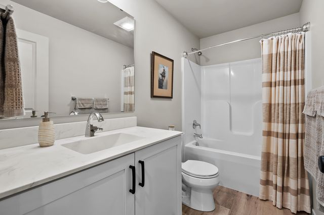 4164 Corvo Trace, Kalamazoo City, MI 49006