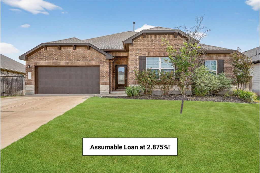 111 Joseph Hawkins LN, Bastrop, TX 78602
